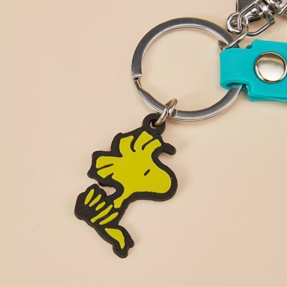 Peanuts Snoopy & Friends Keychain - Picture 5 of 9
